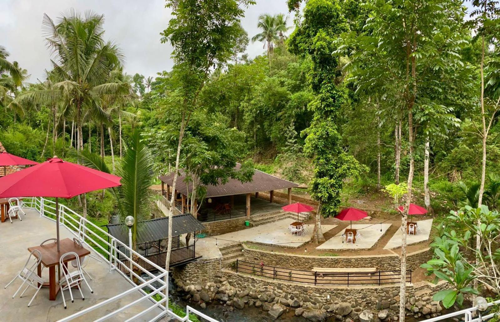 Kampoeng Joglo Ijen Villa Banyuwangi  Kültér fotó