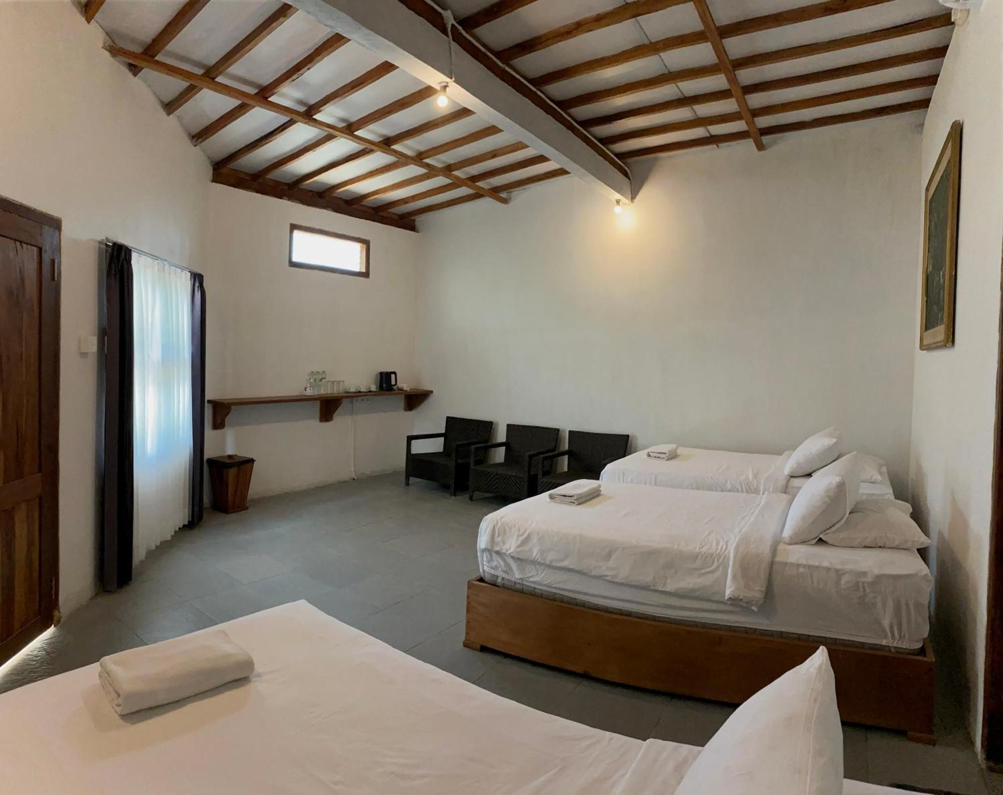 Kampoeng Joglo Ijen Villa Banyuwangi  Szoba fotó