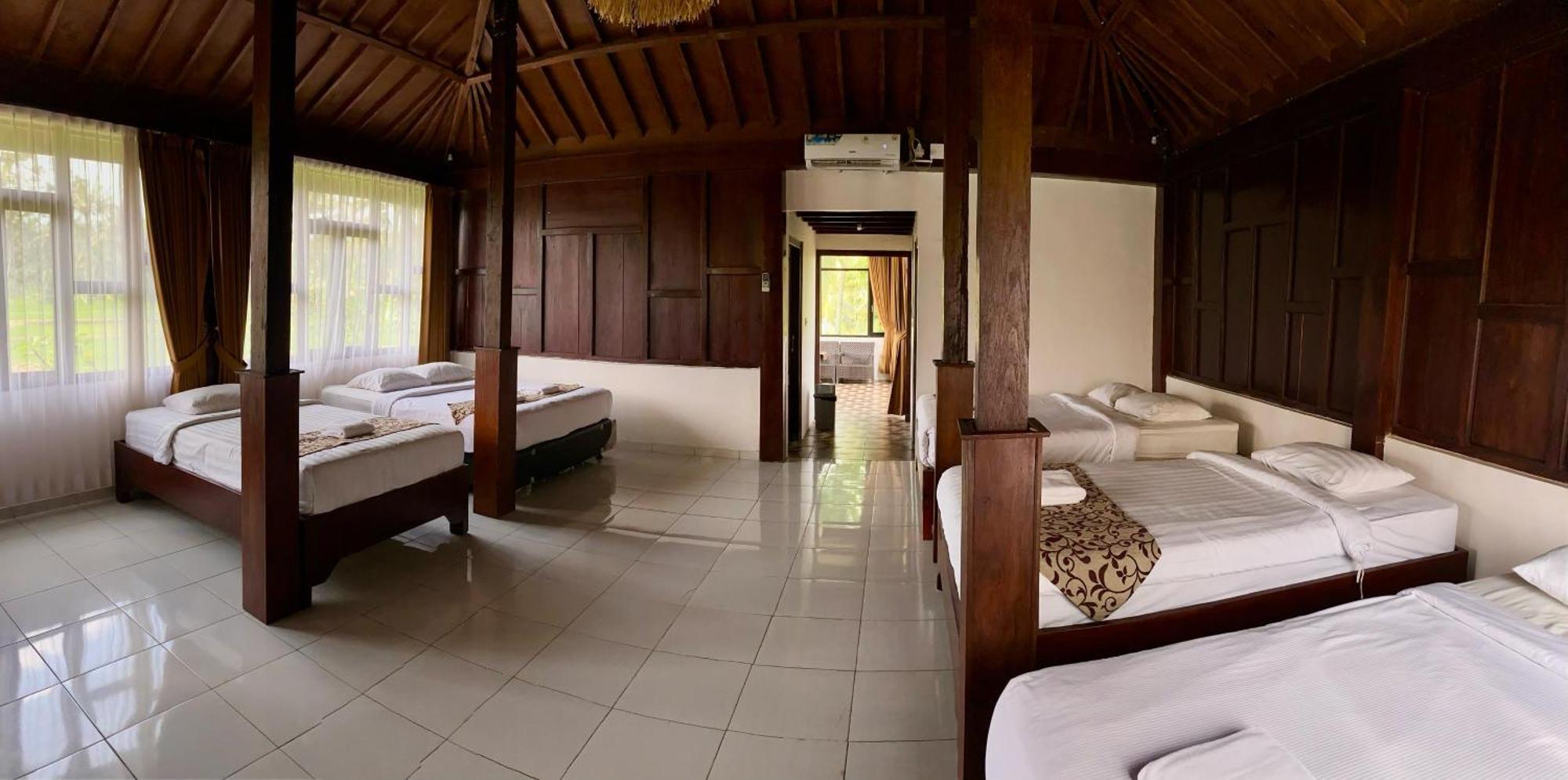 Kampoeng Joglo Ijen Villa Banyuwangi  Szoba fotó