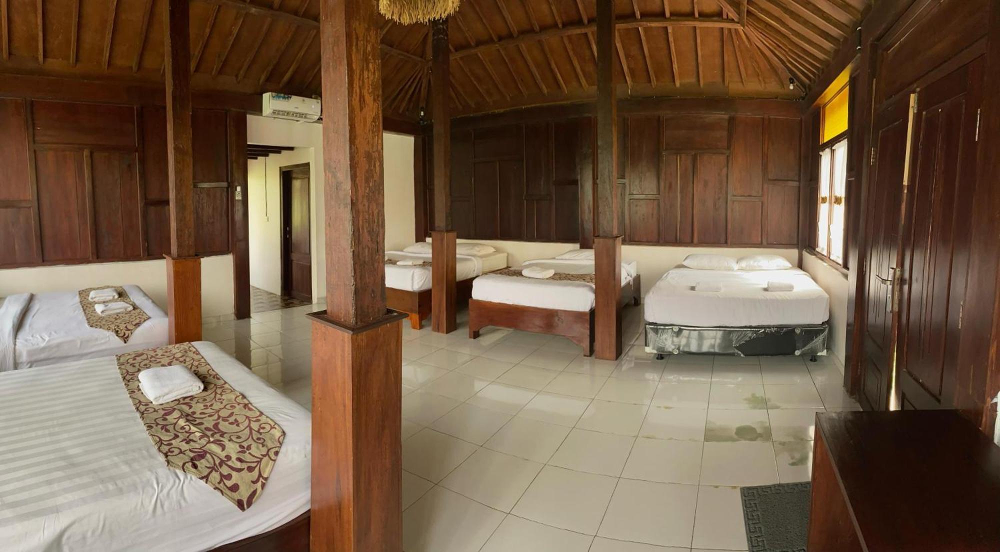 Kampoeng Joglo Ijen Villa Banyuwangi  Szoba fotó
